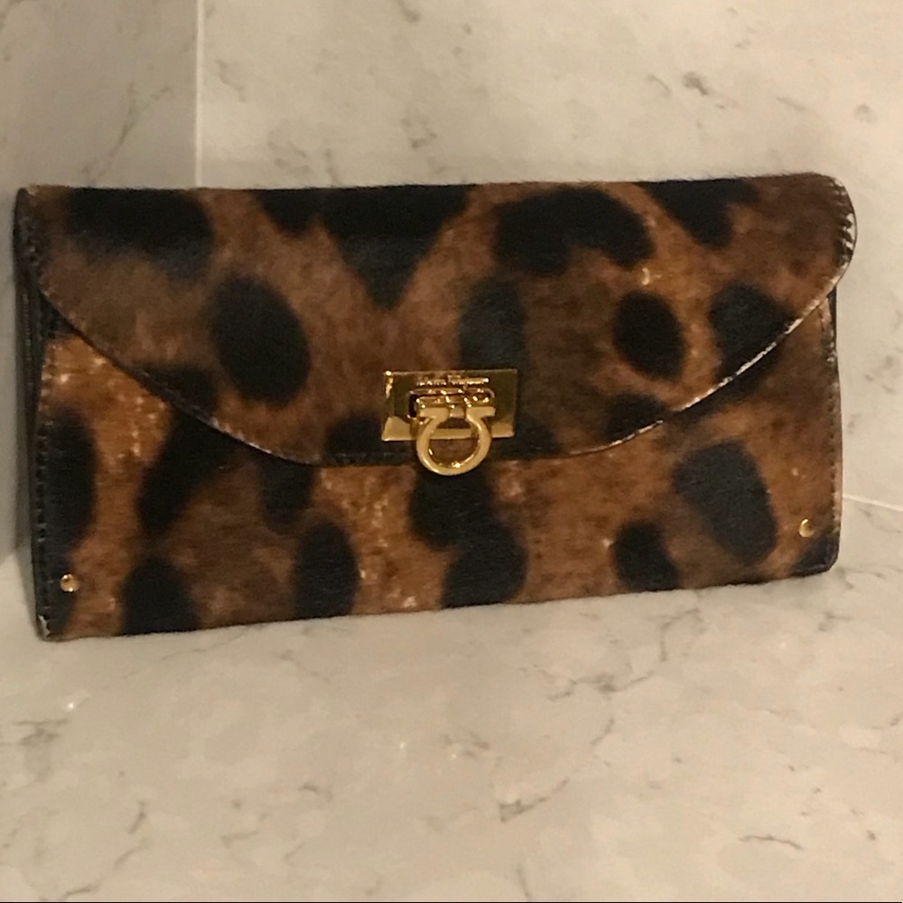 Salvatore ferragamo wallet